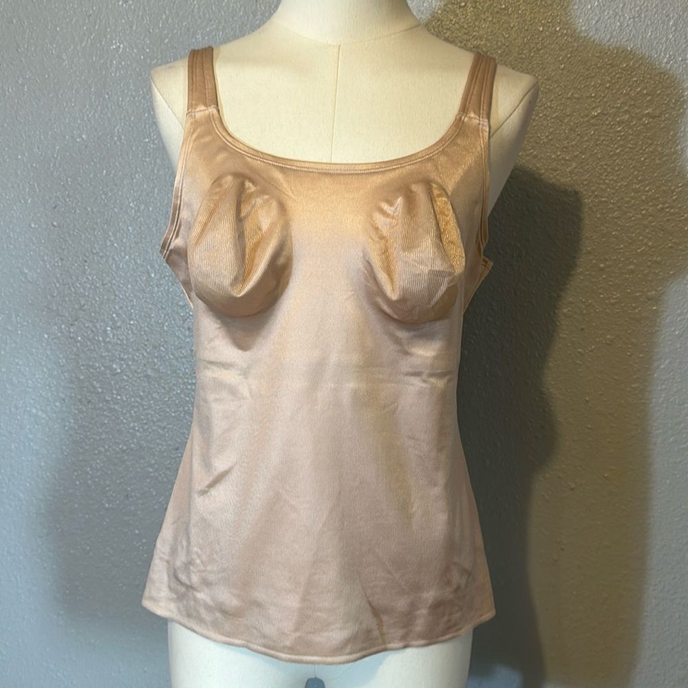 Ruby Ribbon Women’s Cami Size 40 - image 1